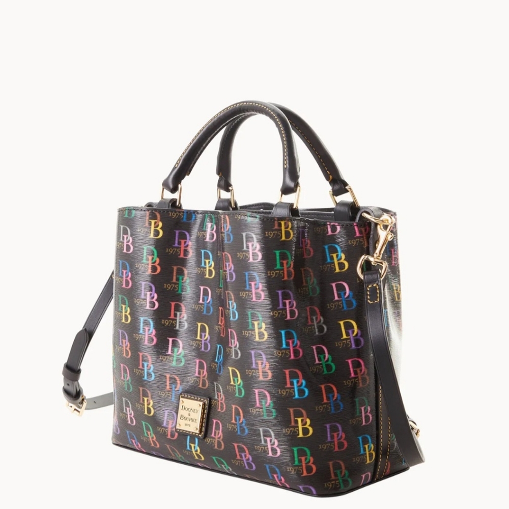 Dooney & bourke - Picture 1 of 3